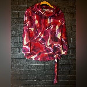 ✨Stylish Women's Multicolor blouse